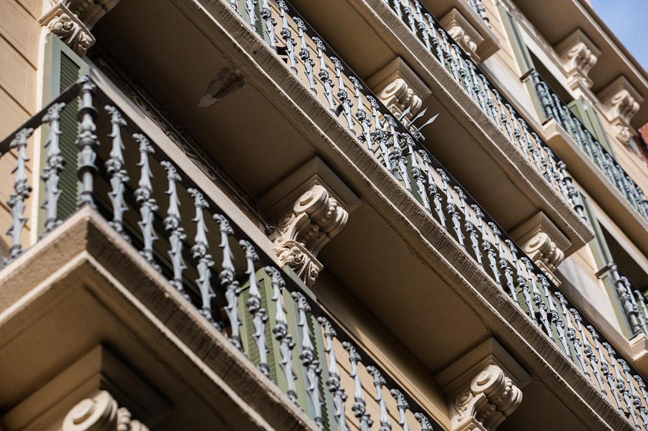 Hotel Well And Come Barcelona Exterior photo